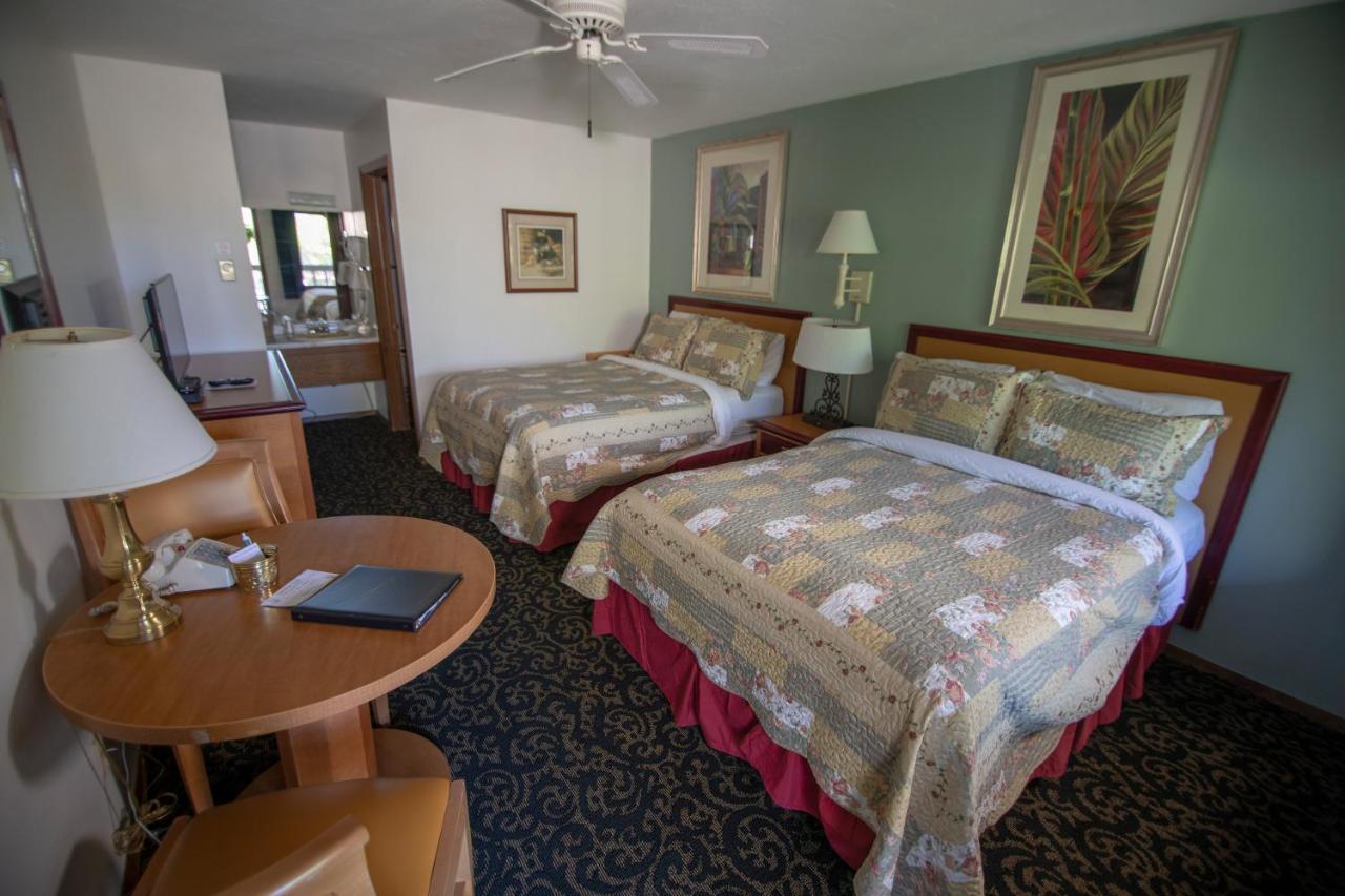 Coachlite Inn Sister Bay Dış mekan fotoğraf